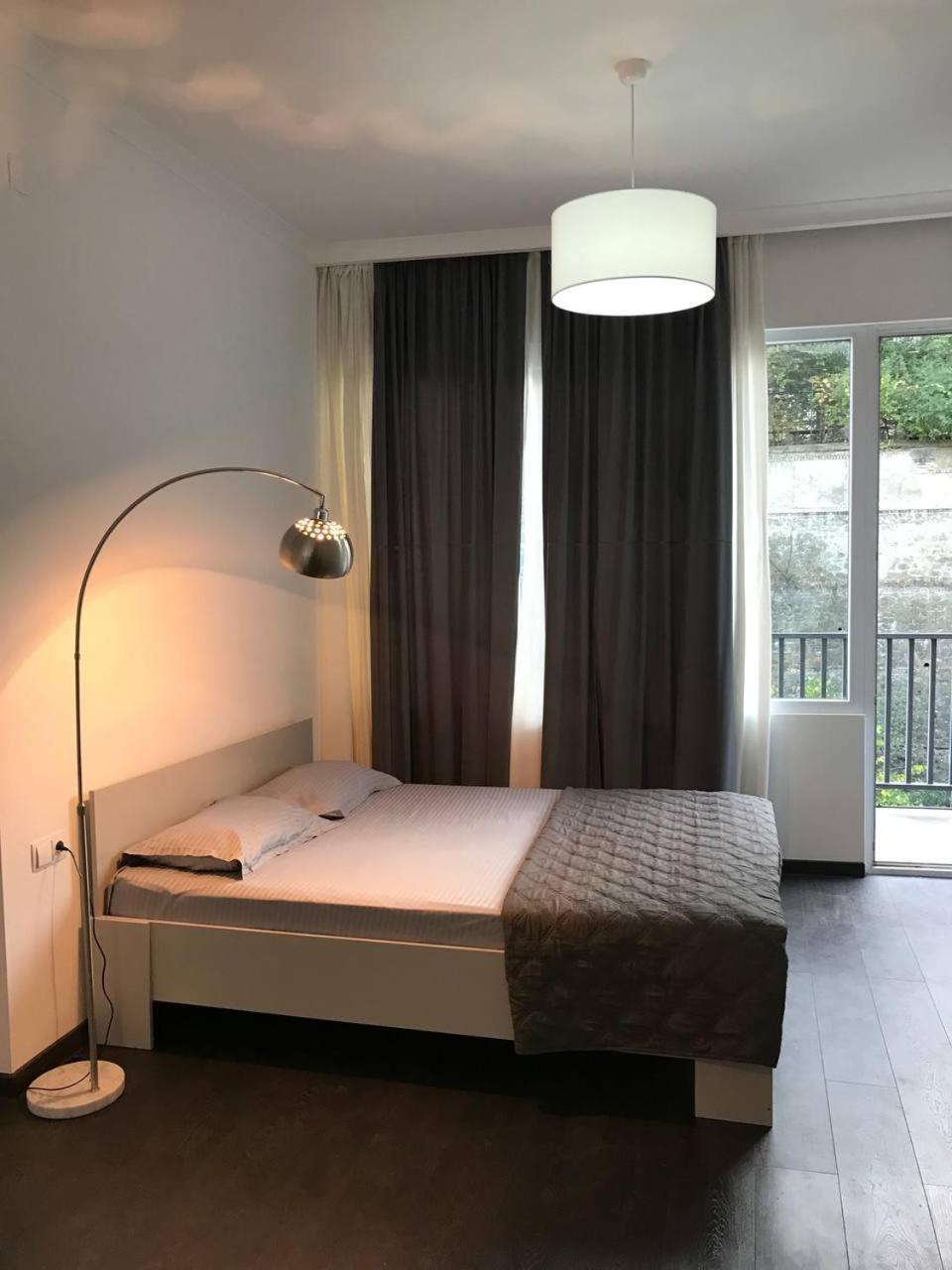 Room Studio 1 Тбилиси Екстериор снимка
